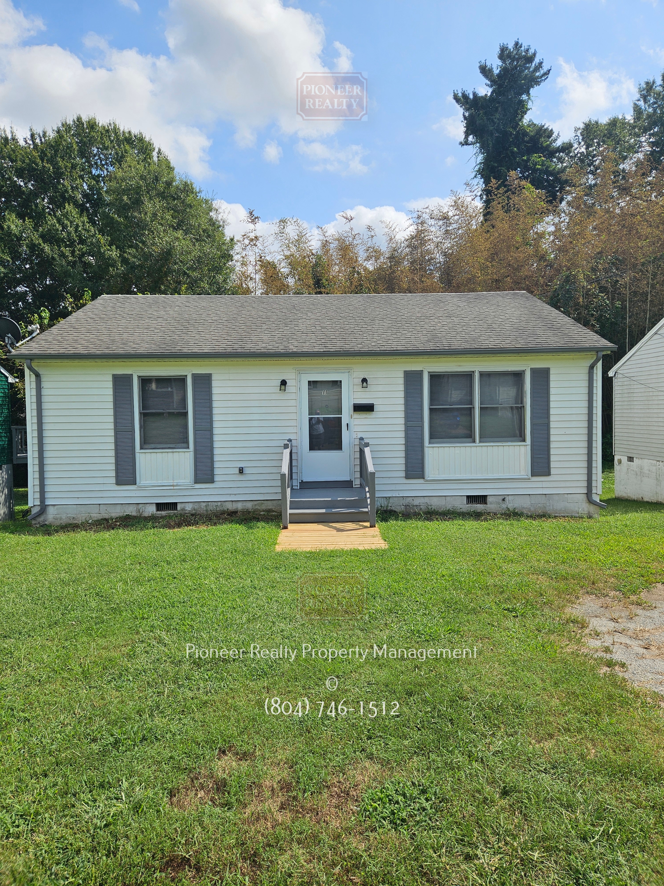 111 N Grove Ave